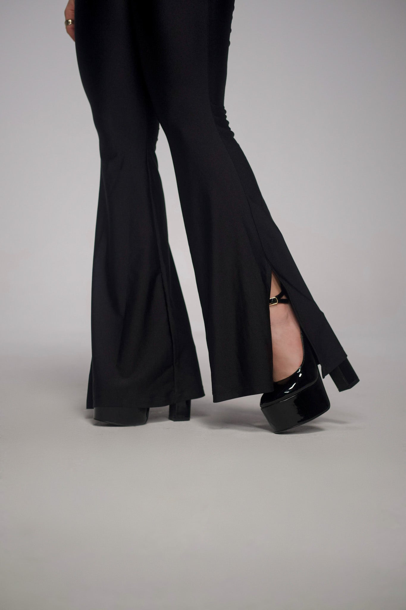 Lozér Black Jumpsuit - Aesthetic Clothes - elorabrand.com – É L O R A B ...